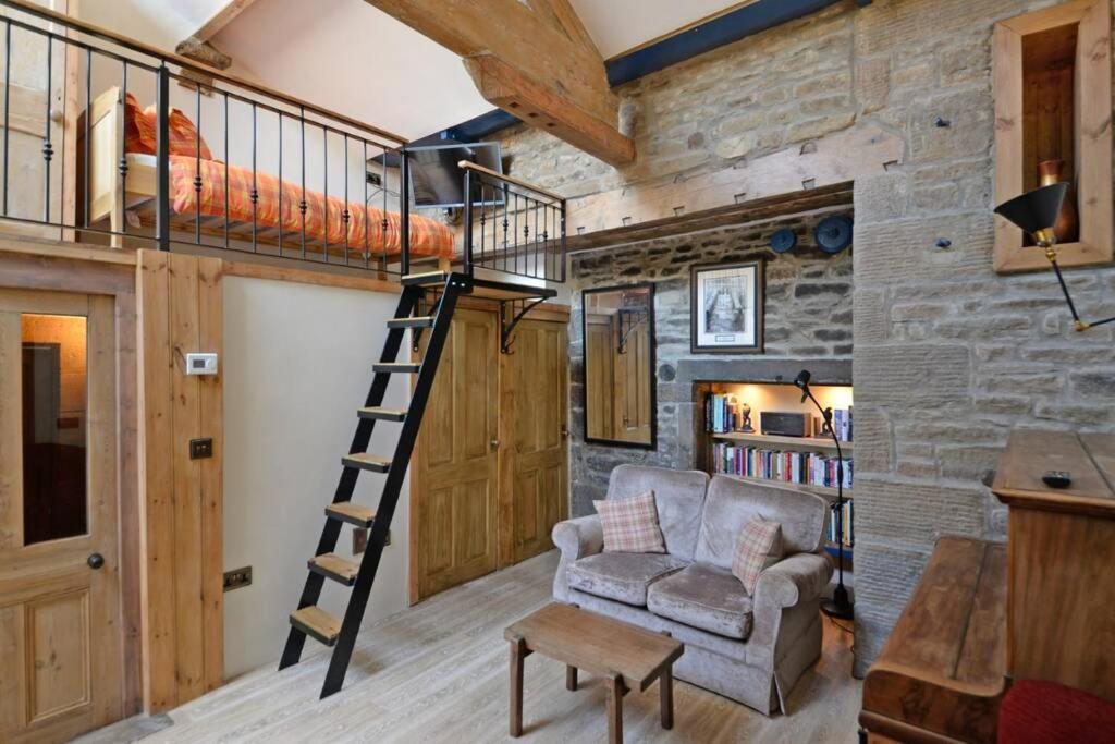 Shed End, In 18Th Century Lothersdale Mill Bd20 8En Exteriér fotografie